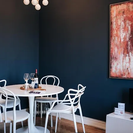 Graca - Castle | Cheese & Wine * Lissabon