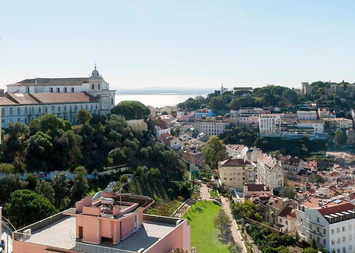 Graca - Castle | Cheese & Wine Lisboa