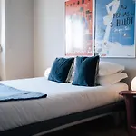 Graca - Castle | Cheese & Wine Apartment *